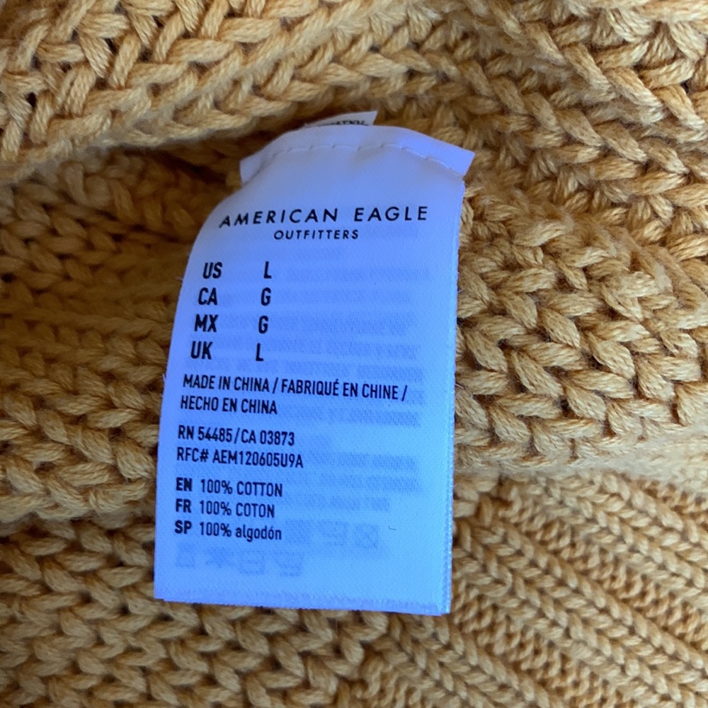 NWOT American Eagle Crochet Crop Top - Picture 4 of 4